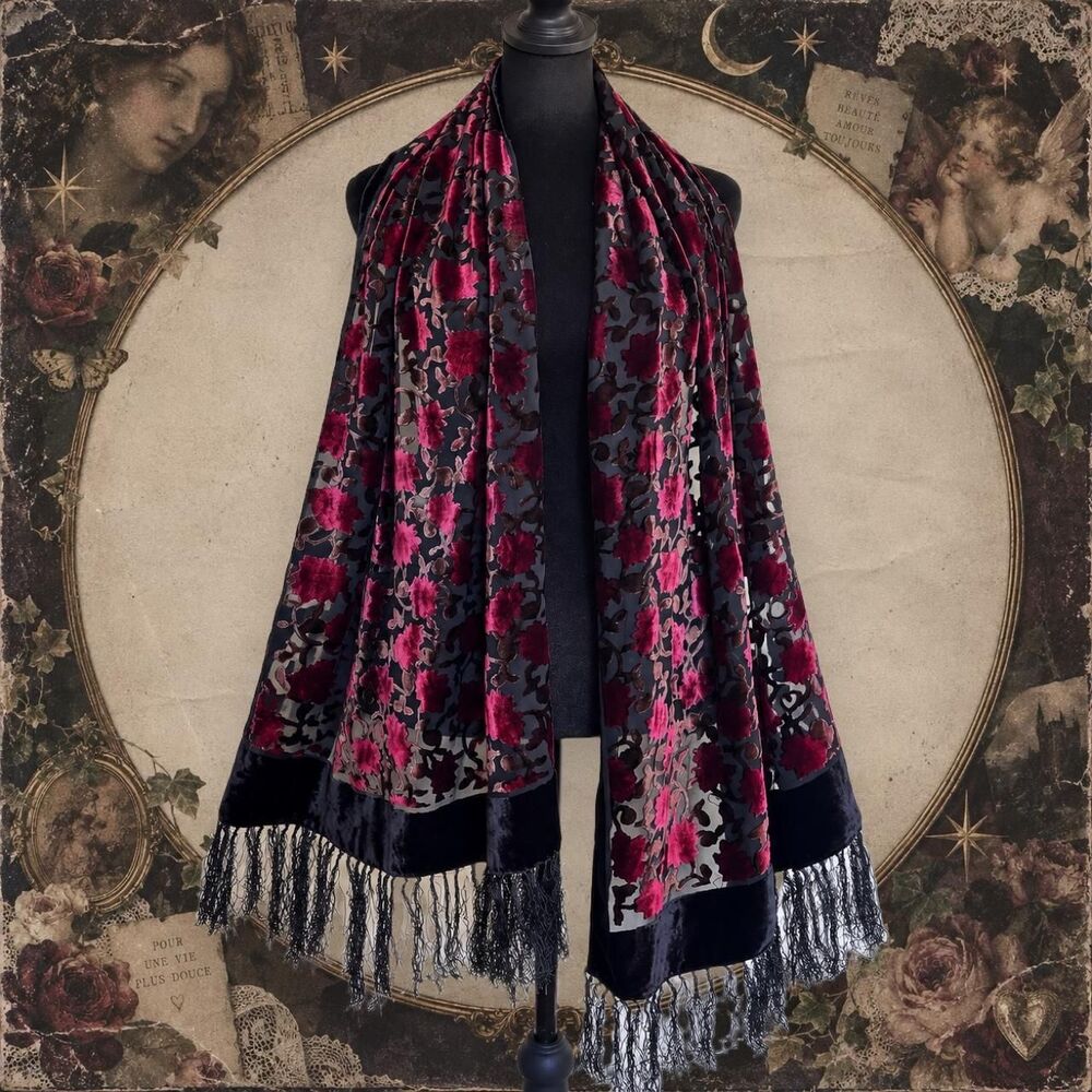Vintage Onyx Nite by Wendye Chaitin Floral Velvet Scarf Shawl